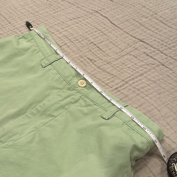 VINEYARD VINES men’s shorts, size 30 - Picture 10 of 11